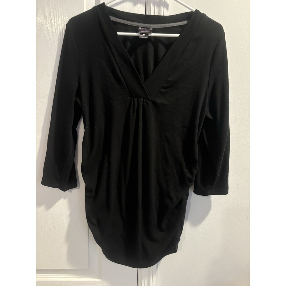 Motherhood Maternity Oh Baby Black 3/4 Sleeved Top Size XL V Neck‎